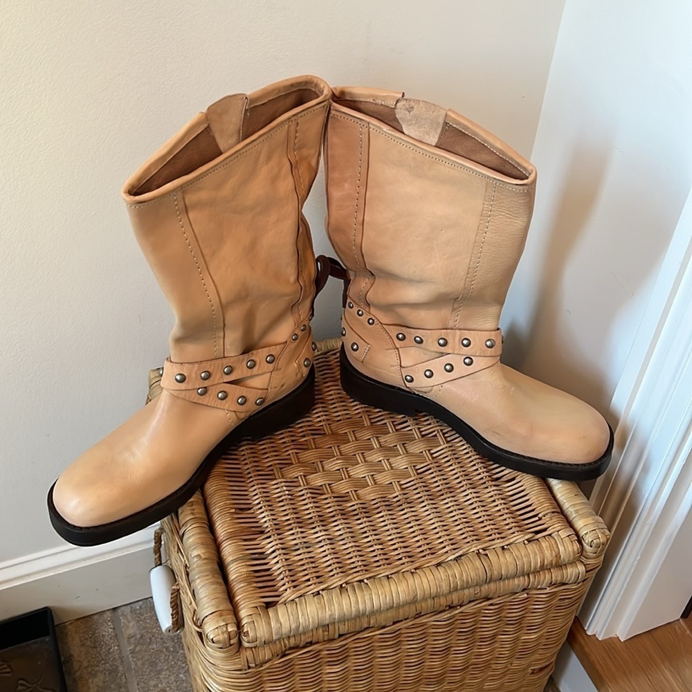 We The Free Janey Engineer Boots Size 10 NEW - Picture 6 of 15